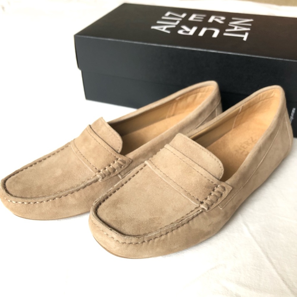 NATURALIZER brown/ tan oatmeal suede slip on shoes